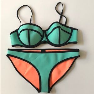 TRIANGL Neoprene Bikini Set Large
